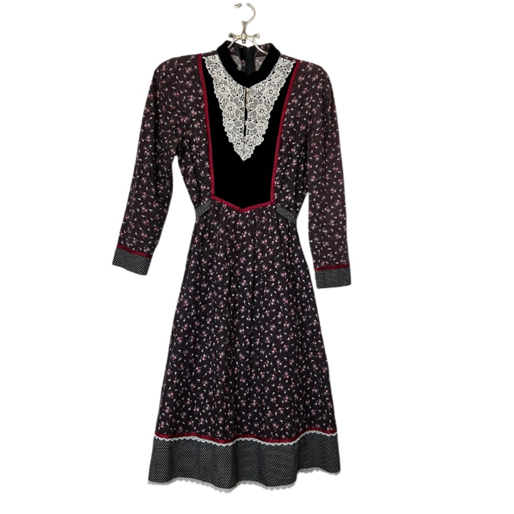 Gunne Sax Vintage 1970s Prairie Style Midi Dress